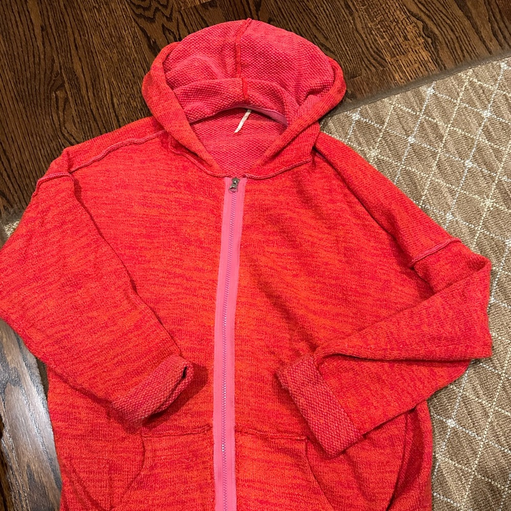 Free People sweater zip hoodie. Size Small. Two toned reddish/pink